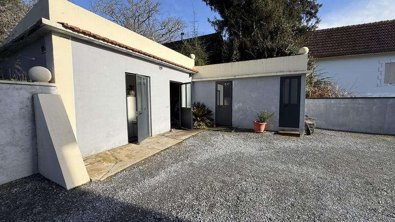 Maison - 144 m² - 7 pièces