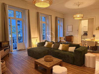 Appartement - 130 m² - 5 pièces