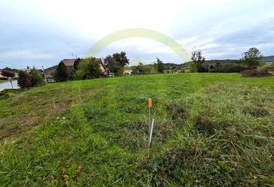 Terrain constructible - 2 304 m²