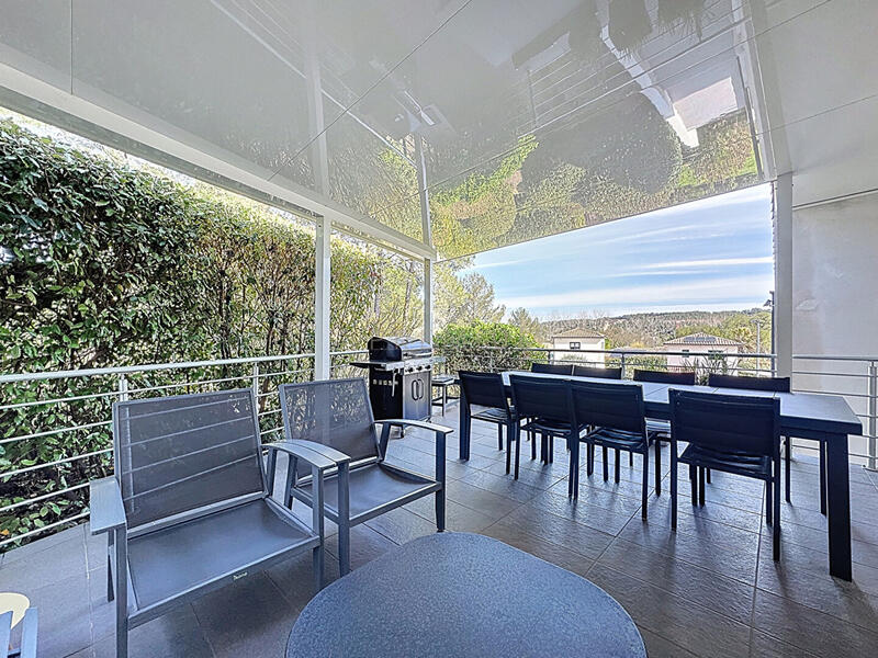 Maison d'architecte - 170 m² - 4 pièces