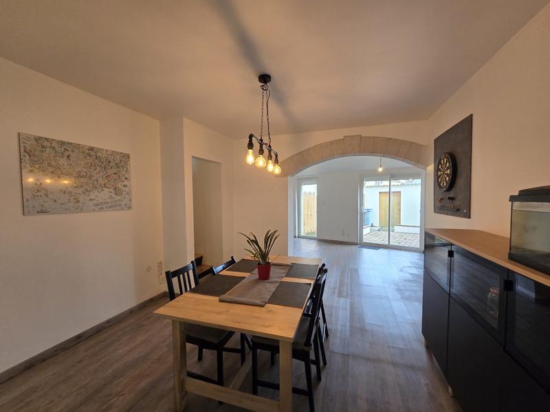 Maison - 97 m² - 5 pièces