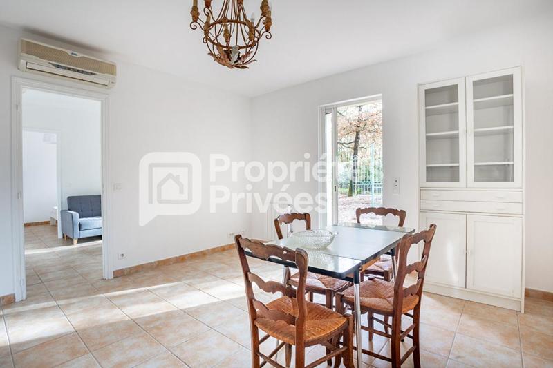 Maison - 324 m² - 5 pièces
