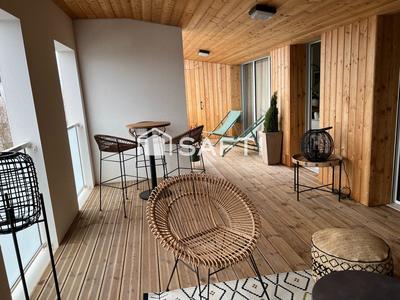 Appartement - 105 m² - 4 pièces