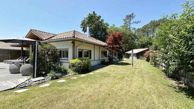 Maison contemporaine - 143 m² - 6 pièces