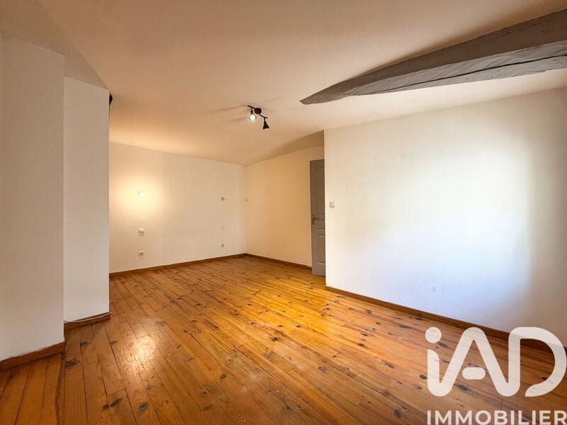 Immeuble - 83 m²