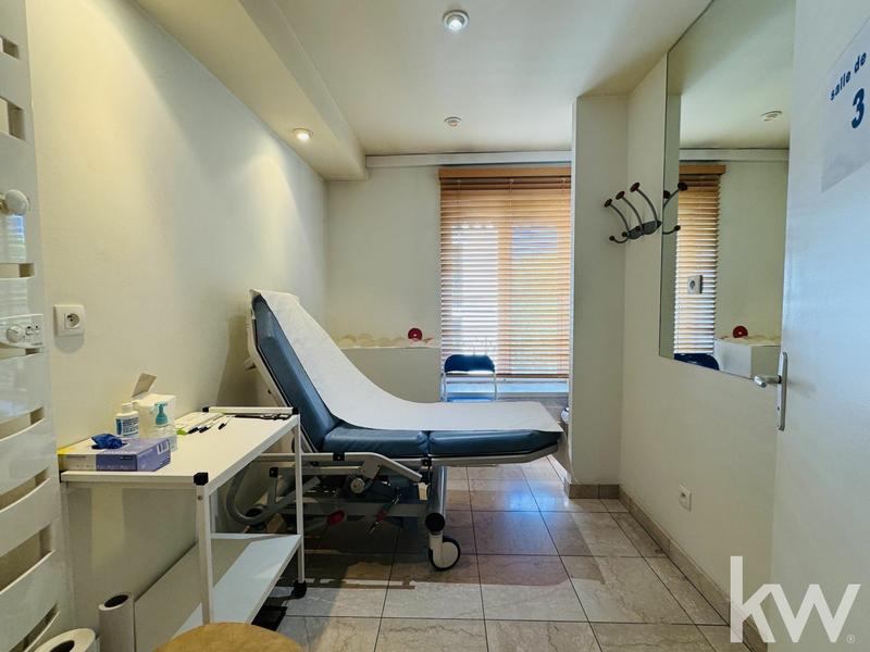 Appartement - 121 m² - 5 pièces