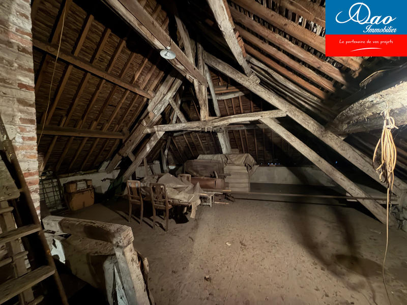 Maison - 240 m² - 9 pièces