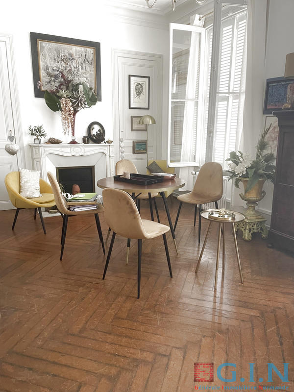 Appartement - 100 m² - 3 pièces