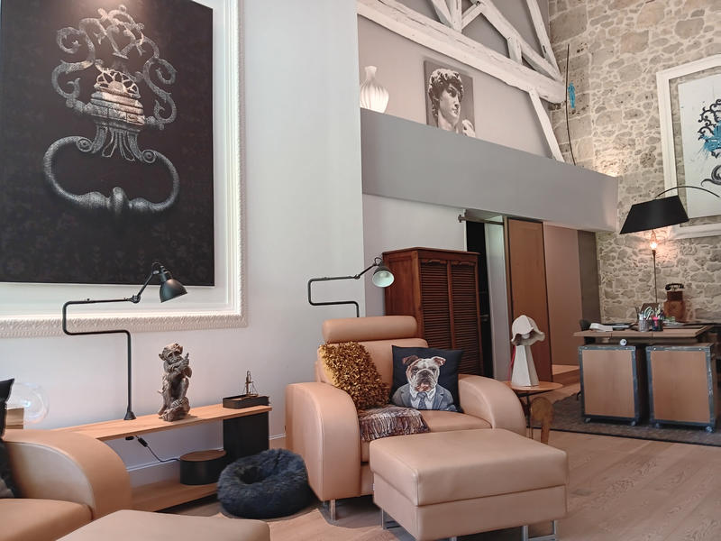 Maison - 300 m² - 6 pièces