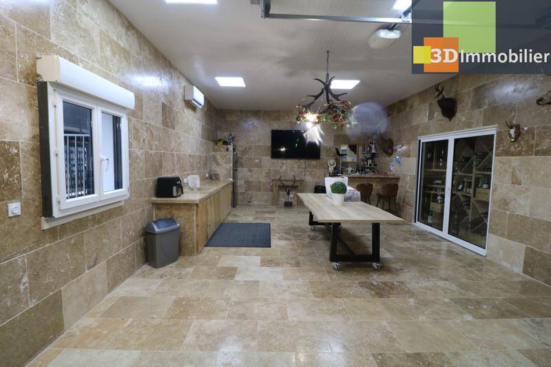 Maison - 143 m² - 6 pièces