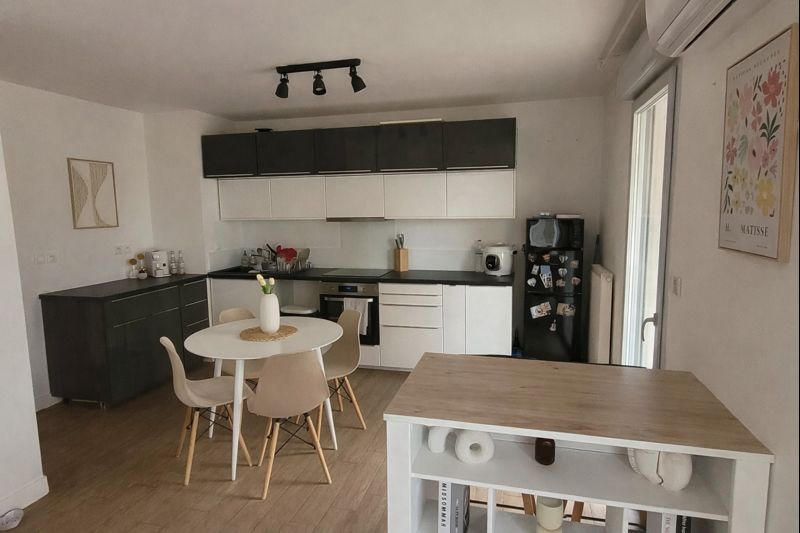 Appartement - 69 m² - 3 pièces
