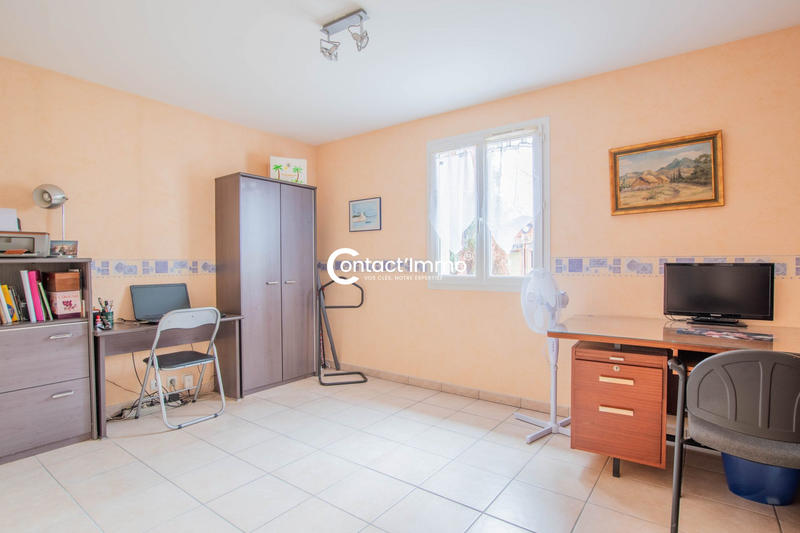 Maison - 92 m² - 4 pièces