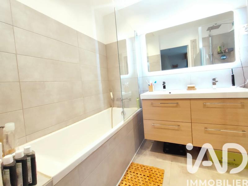 Maison de village - 91 m² - 4 pièces