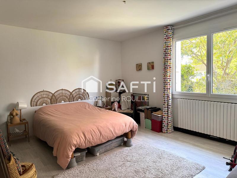 Maison - 166 m² - 7 pièces