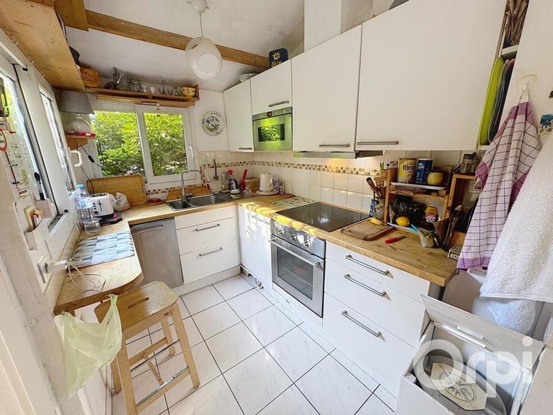 Maison - 93 m² - 4 pièces