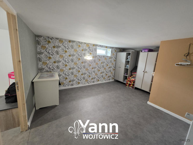 Maison - 98 m² - 5 pièces