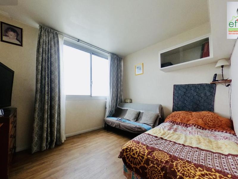 Appartement - 94 m² - 5 pièces