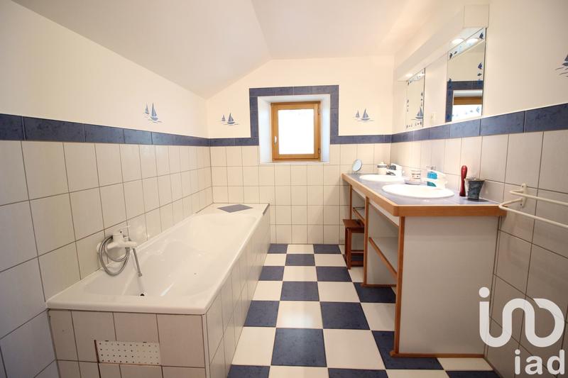 Maison de campagne - 372 m² - 9 pièces