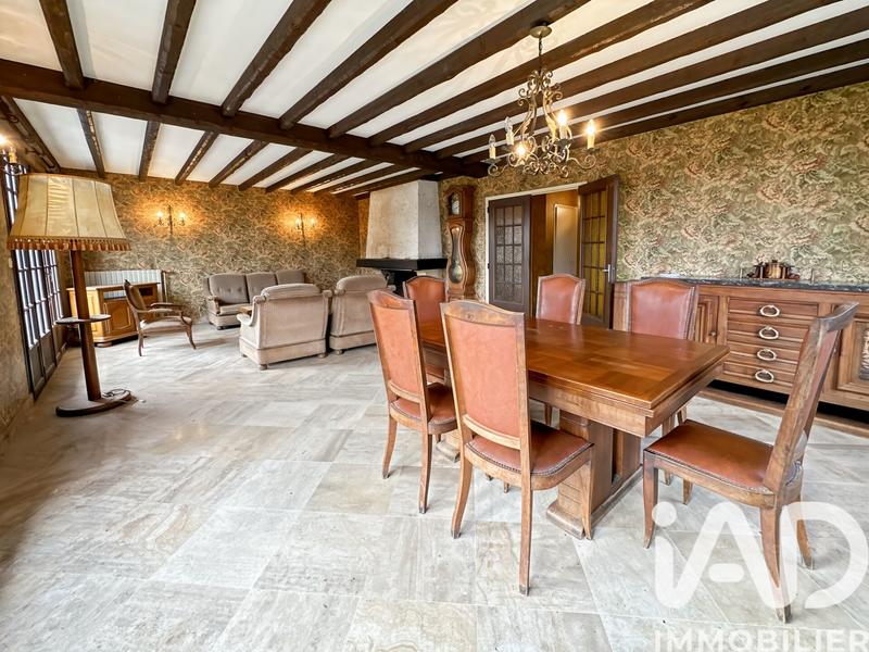 Maison - 192 m² - 6 pièces