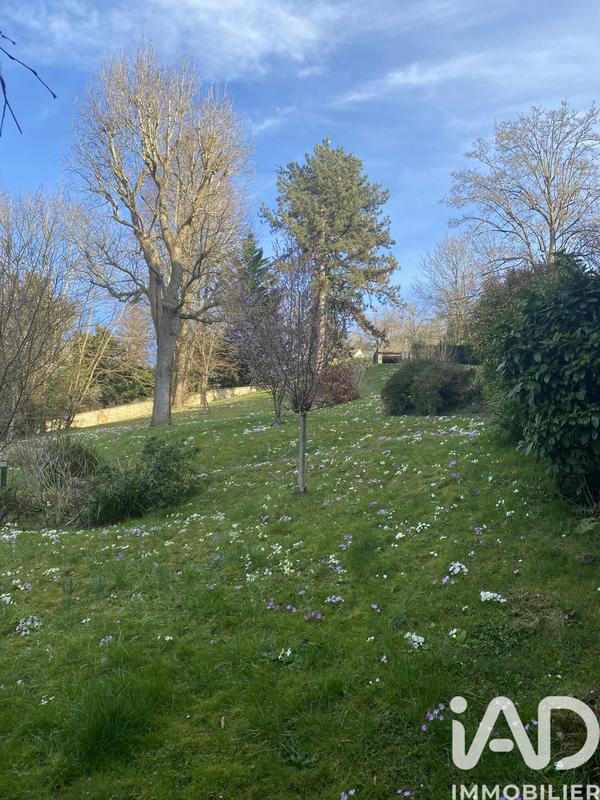 Appartement - 121 m² - 6 pièces