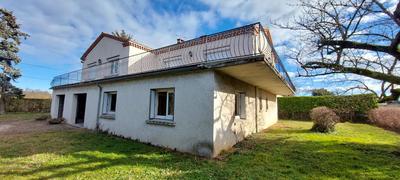 Maison - 144 m² - 5 pièces