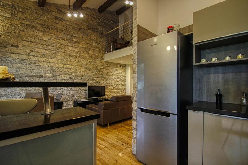 Appartement - 94 m² - 3 pièces