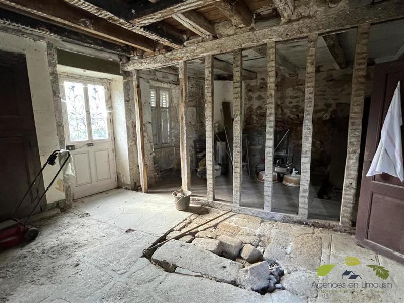 Maison - 92 m² - 5 pièces