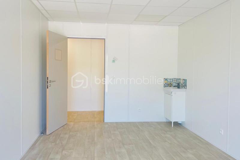 Bureau - 19 m² - 1 pièce