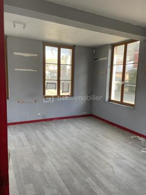 Maison de village - 80 m² - 4 pièces