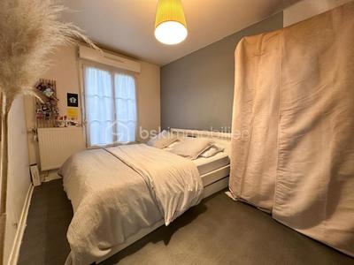 Maison - 98 m² - 5 pièces