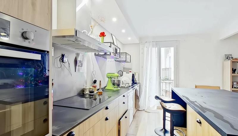 Maison - 92 m² - 4 pièces