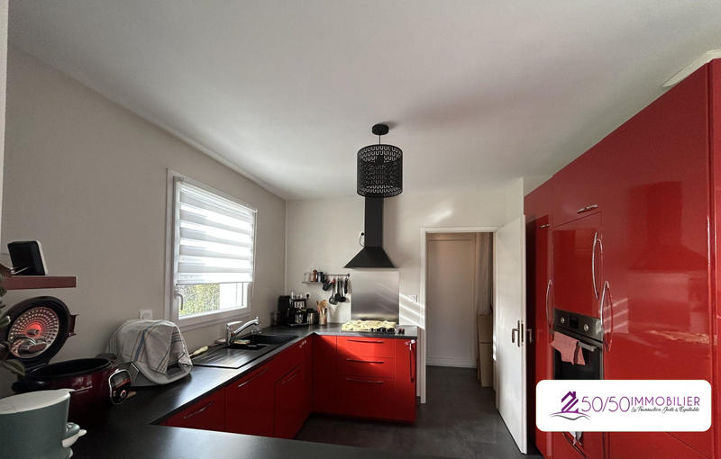 Maison - 102 m² - 5 pièces