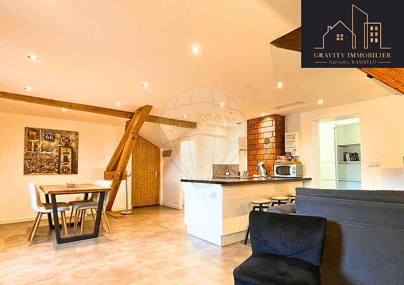 Appartement - 129 m² - 7 pièces