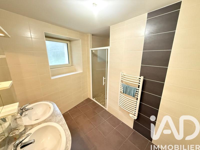 Maison - 123 m² - 4 pièces