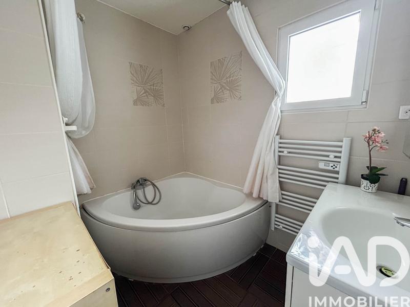 Maison - 156 m² - 7 pièces