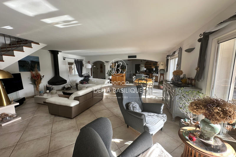 Maison - 178 m² - 5 pièces