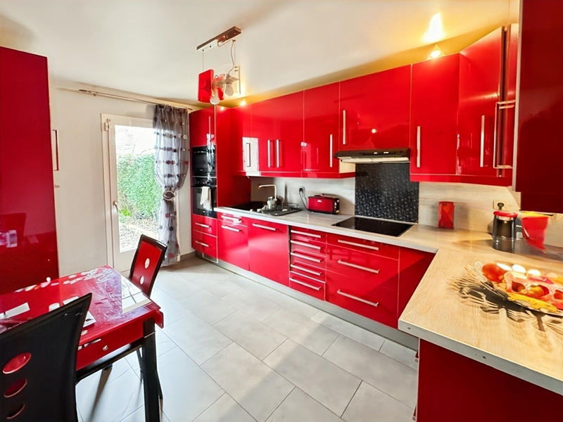 Maison - 127 m² - 6 pièces