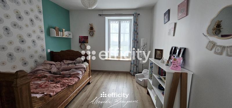 Villa - 279 m² - 9 pièces