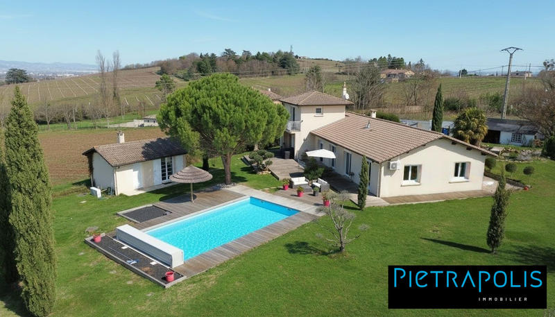 Villa - 160 m² - 6 pièces
