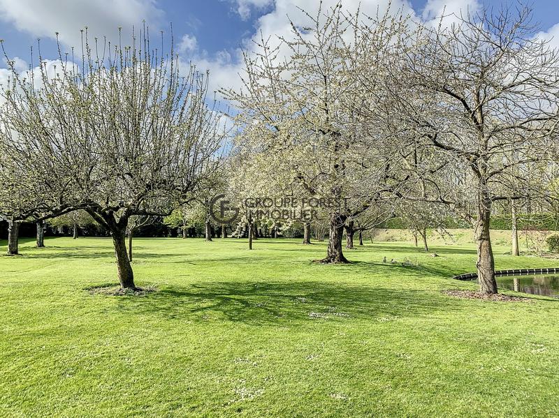 Maison - 432 m² - 20 pièces