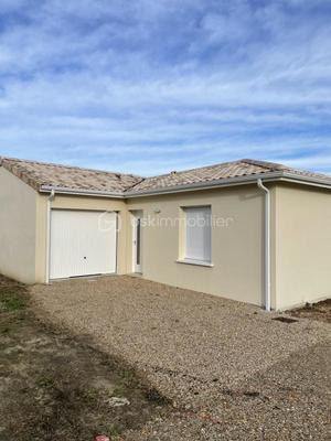 Maison - 84 m² - 4 pièces