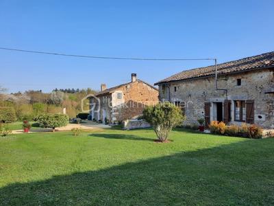 Maison en pierre - 136 m² - 5 pièces