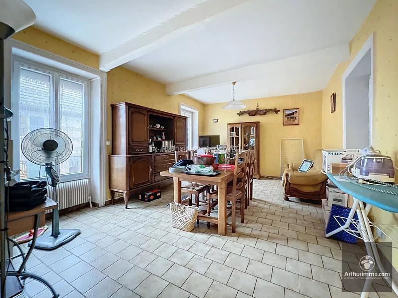 Maison - 93 m² - 4 pièces