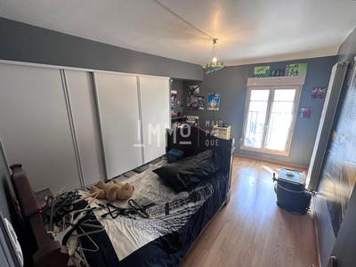 Maison - 154 m² - 8 pièces