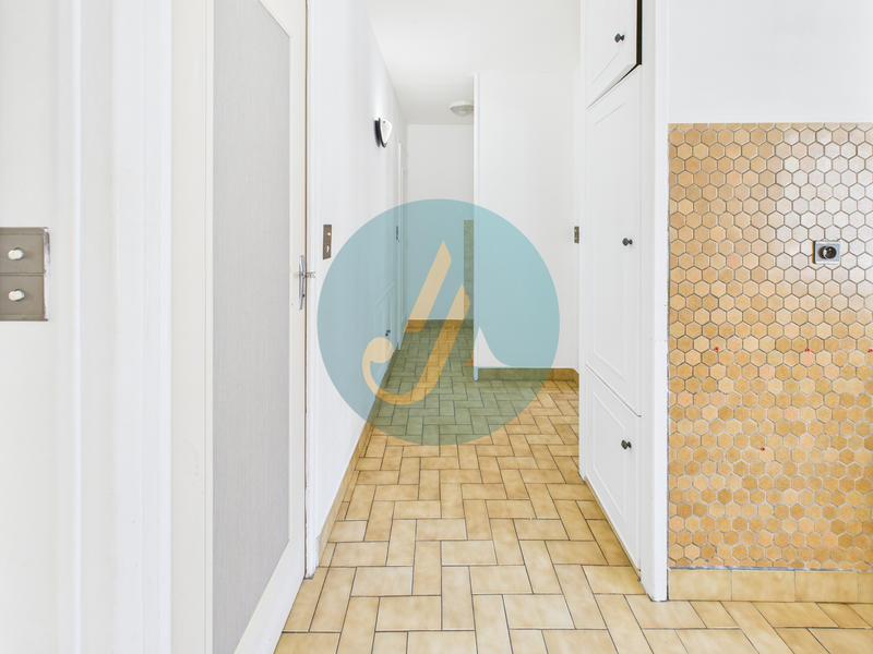 Maison - 81 m² - 3 pièces