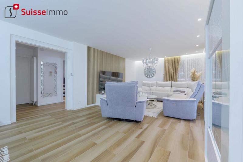 Maison - 168 m² - 8 pièces