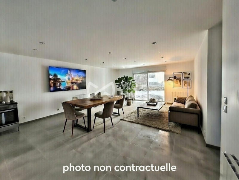 Maison - 95 m² - 5 pièces