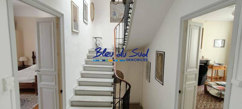 Maison bourgeoise - 250 m² - 11 pièces