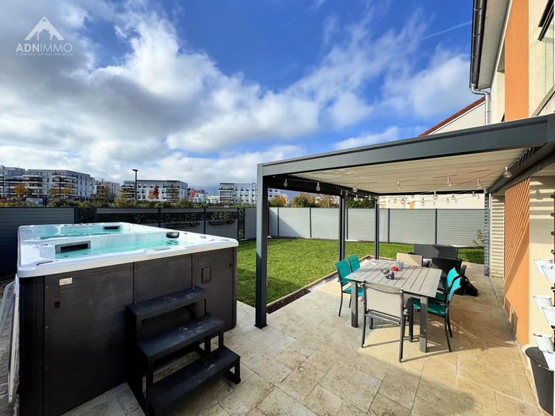 Maison - 131 m² - 5 pièces