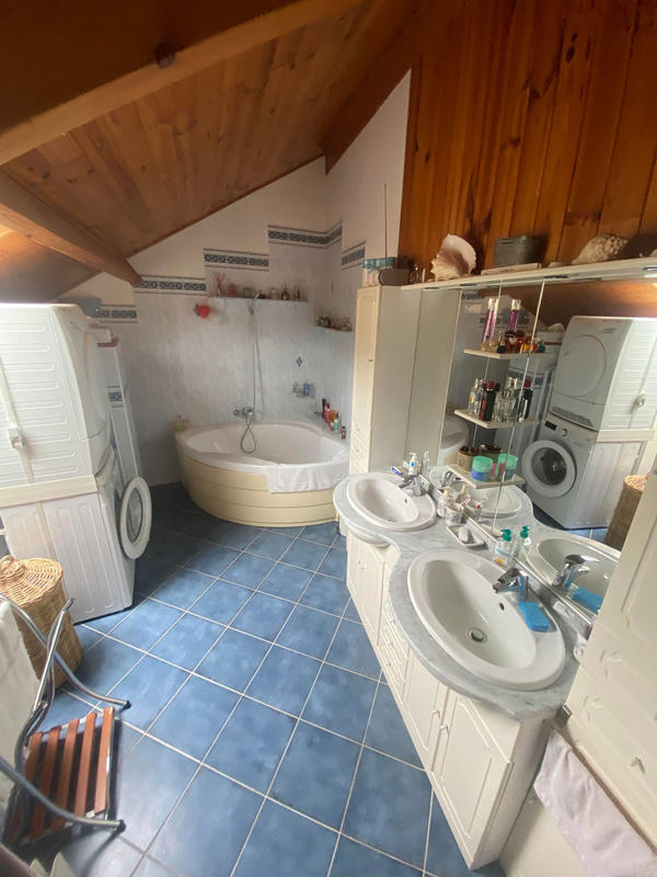 Maison - 160 m² - 6 pièces